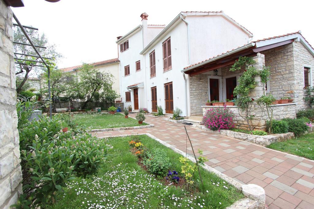 Guest House Liliana Rovinj Exterior photo