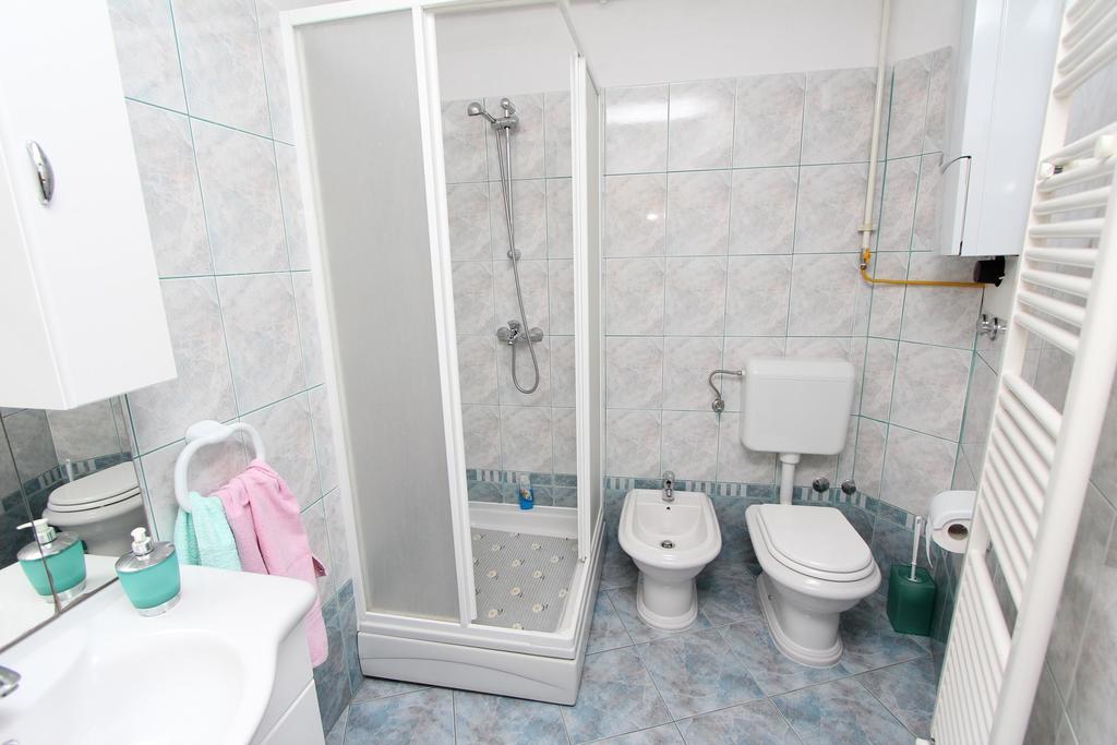 Guest House Liliana Rovinj Exterior photo